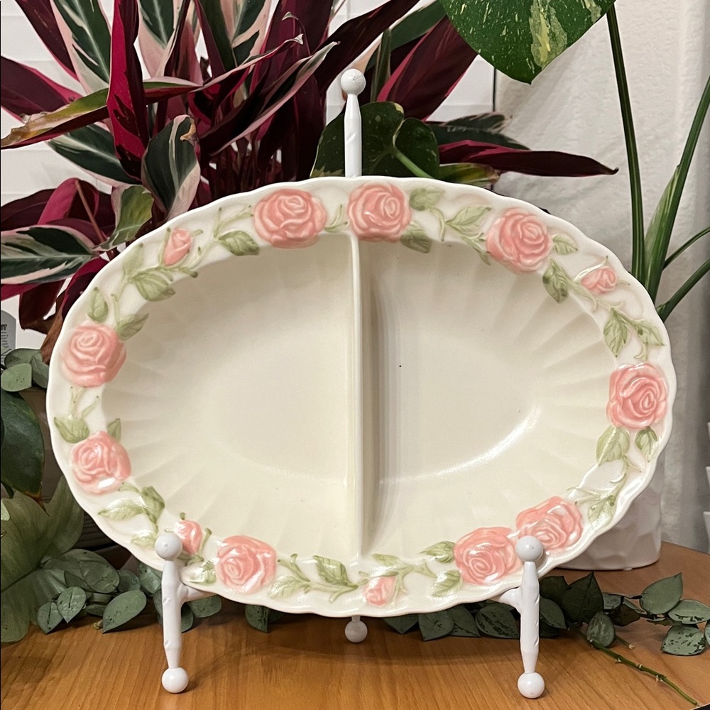 Metlox Vintage 1960’s Poppytrail Vernon Rose Pink Oval Divided Vegetable Dish - Picture 1 of 7